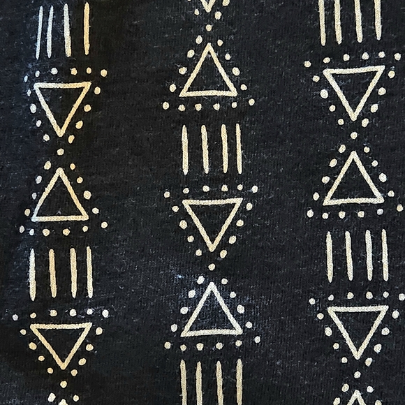 Cat & Jack sharkbite hem dress Size 10/12 Grey geometric patten - Picture 2 of 10